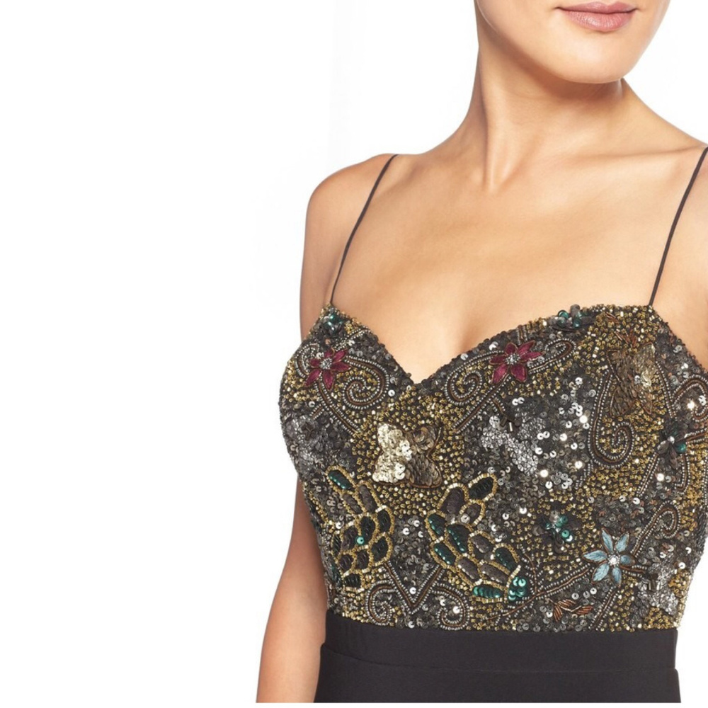 Adrianna Papell Sweetheart Gown with Beading (Black Tie Wedding Guest) - Picture 4 of 9
